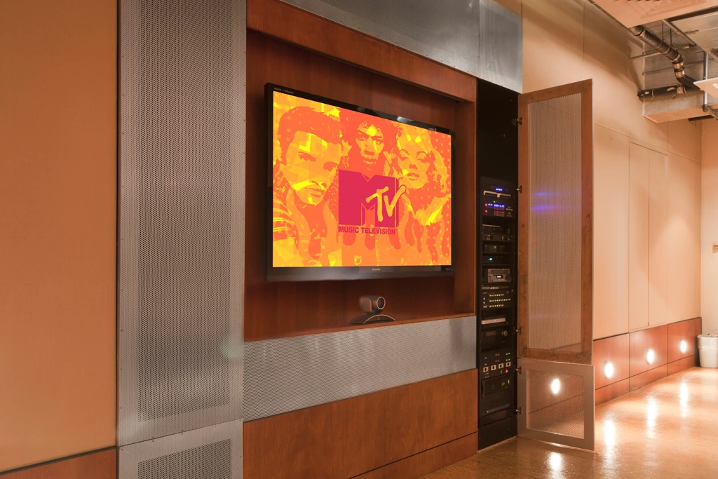 MTV Lincoln Road_TV Board Room 0010
